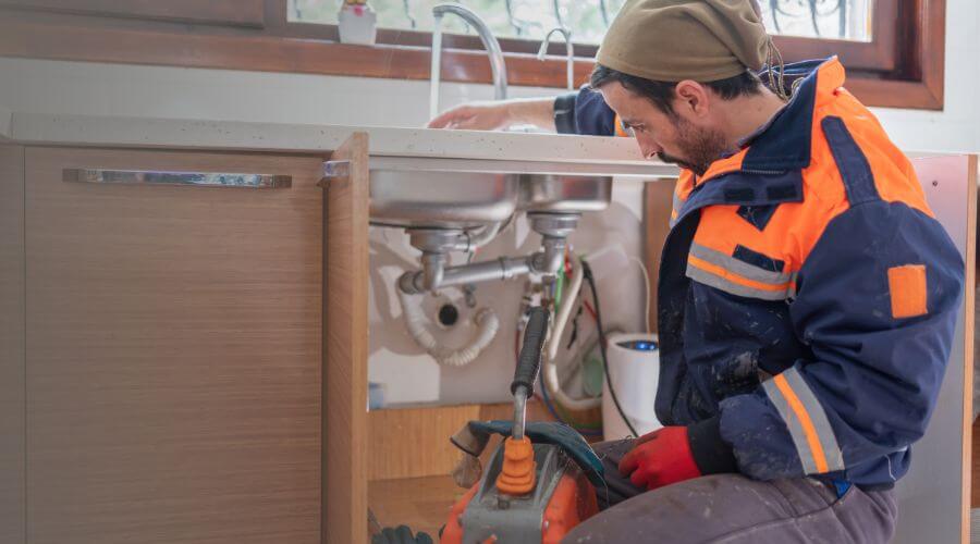 home faucet repair service in Reading, MA